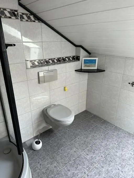 Apartment Oase 2, Parkplatz, Kueche, Internet Klosterlechfeld